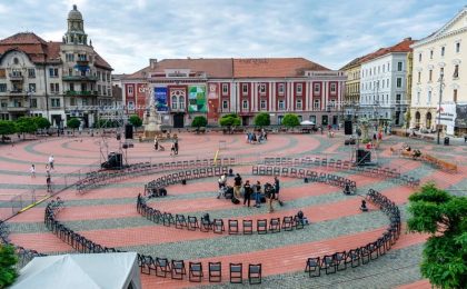 Timișoara 2023-Capitală Europeană a Culturii merge înainte: „Tinerețe fără bătrânețe și viață fără de moarte”, în Piața Libertății