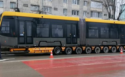 Primul tramvai nou a ajuns la Reșița