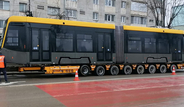 Primul tramvai nou a ajuns la Reșița