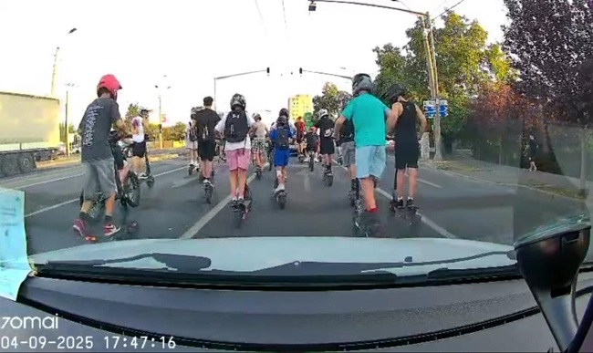 Ce amendă riști dacă te prinde poliția pe trotinetă sau bicicletă electrică fără poliță RCA? S-a încheiat perioada de acomodare de 30 de zile!