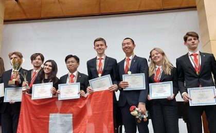 Elevi din 25 de țări, prezenți la Turnirul Internațional al Tinerilor Fizicieni organizat de UVT