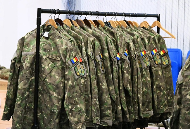 Stagiul militar voluntar vine cu trei salarii medii pe economie pentru patru luni
