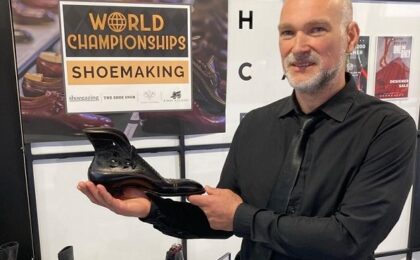 În premieră, un bănățean ia locul 2 la Campionatul Mondial de Construcție a Pantofului
