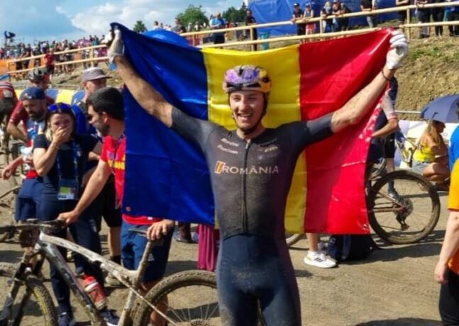 Ce performanță! Vlad Dascălu a devenit campion european la mountain bike