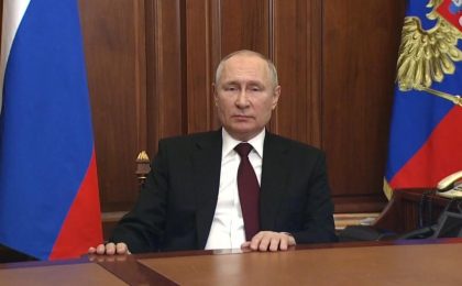 Putin ordonă armatei ruse să intervină pentru "menţinerea păcii" în Lugansk şi Doneţk, după recunoaşterea independenţei acestora