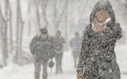 ANM: Vremea se răceşte începând de luni, mai întâi în nord şi apoi şi în restul ţării