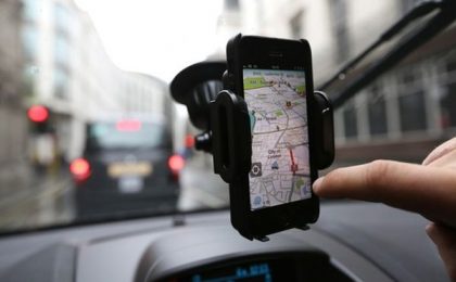 Aplicația Waze pregătește o actualizare importantă pentru raportarea radarelor și poliției