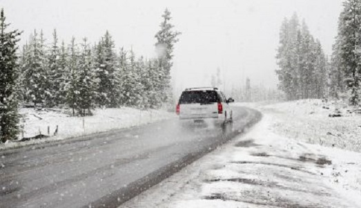 ISU recomandă: Nu porniți la drum pe timp de viscol și ninsoare; echipați vehiculul pentru iarnă